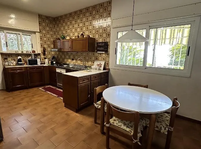 Vakantiehuis Le Rose Di Emma Bordighera